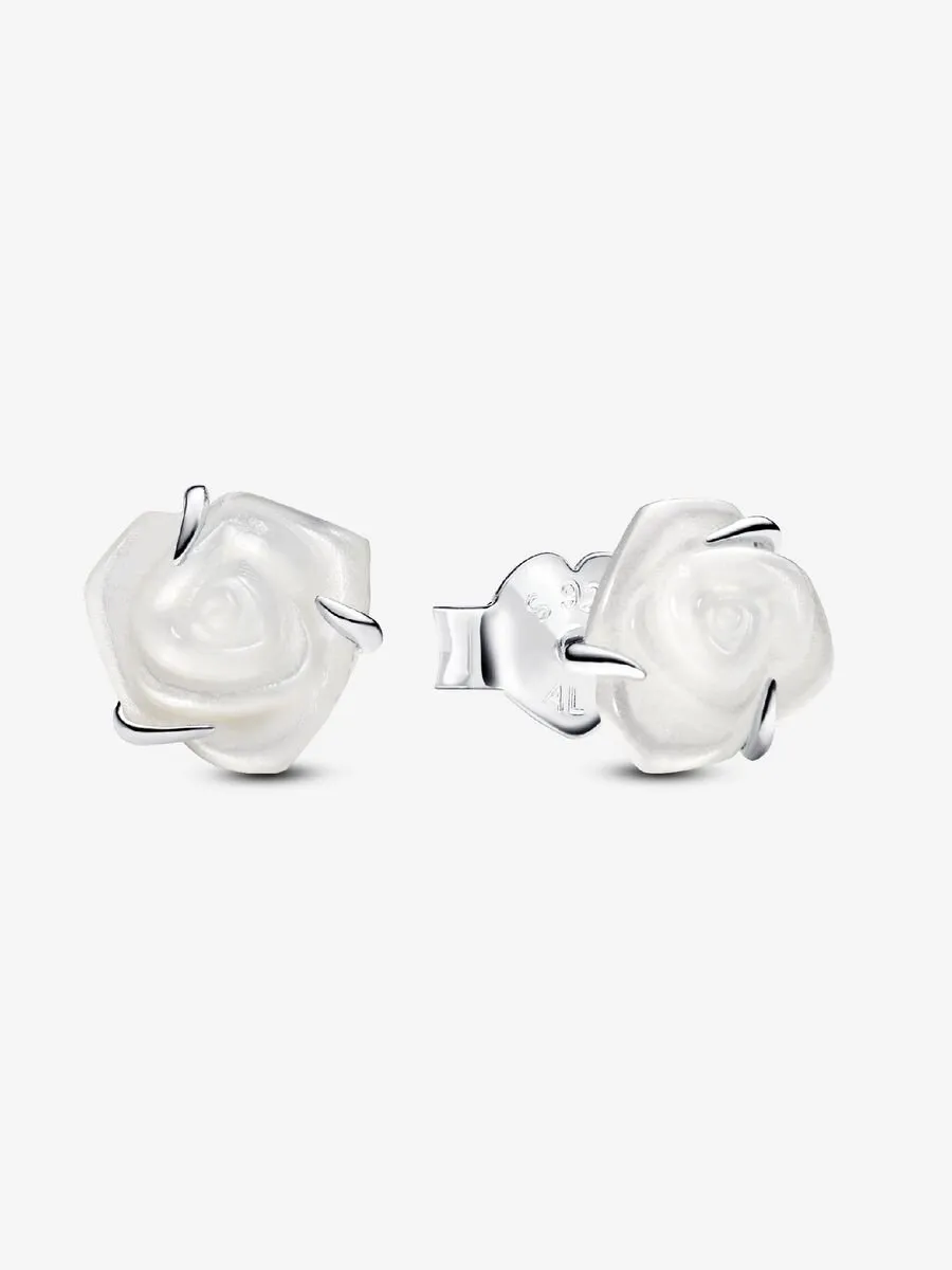Pendientes de Botón Blanca Floreciendo